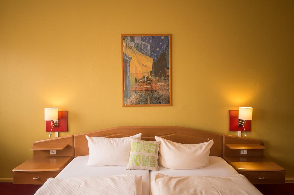 Hotel Leander Bitburg Luaran gambar