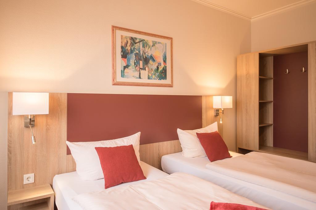 Hotel Leander Bitburg Luaran gambar