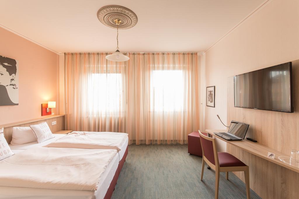 Hotel Leander Bitburg Luaran gambar